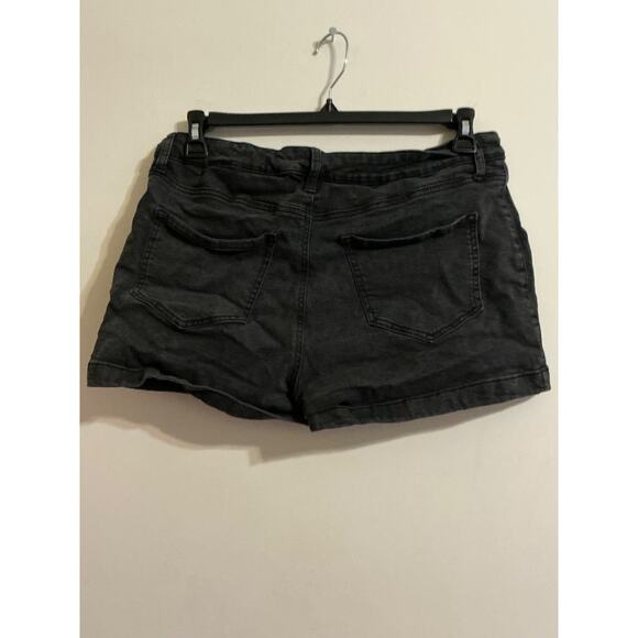 NO BO High Rise Zip Pocket Denim Black Shorts Size 17 - Picture 2 of 6